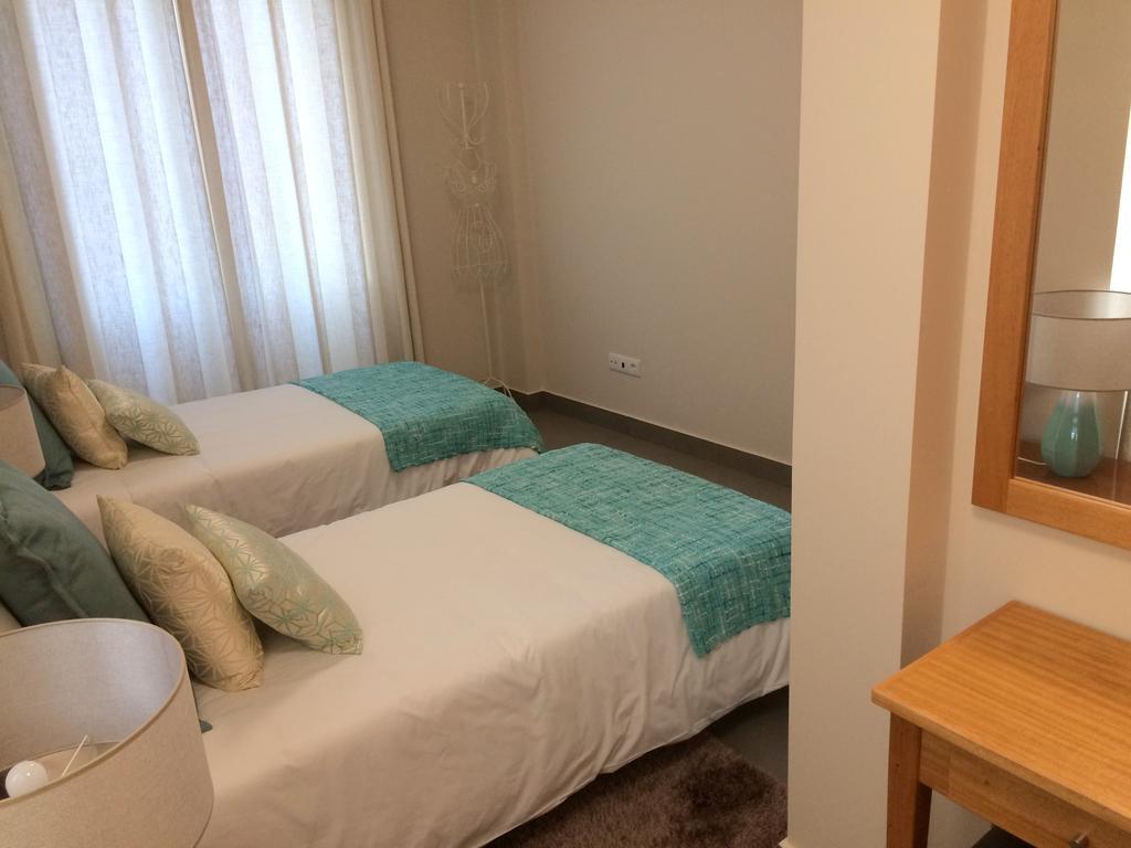 Apartamentos Sousa フンシャル エクステリア 写真