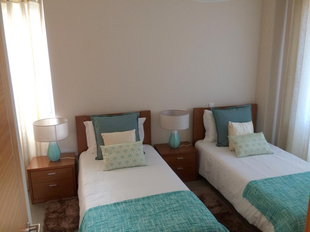 Apartamentos Sousa フンシャル エクステリア 写真